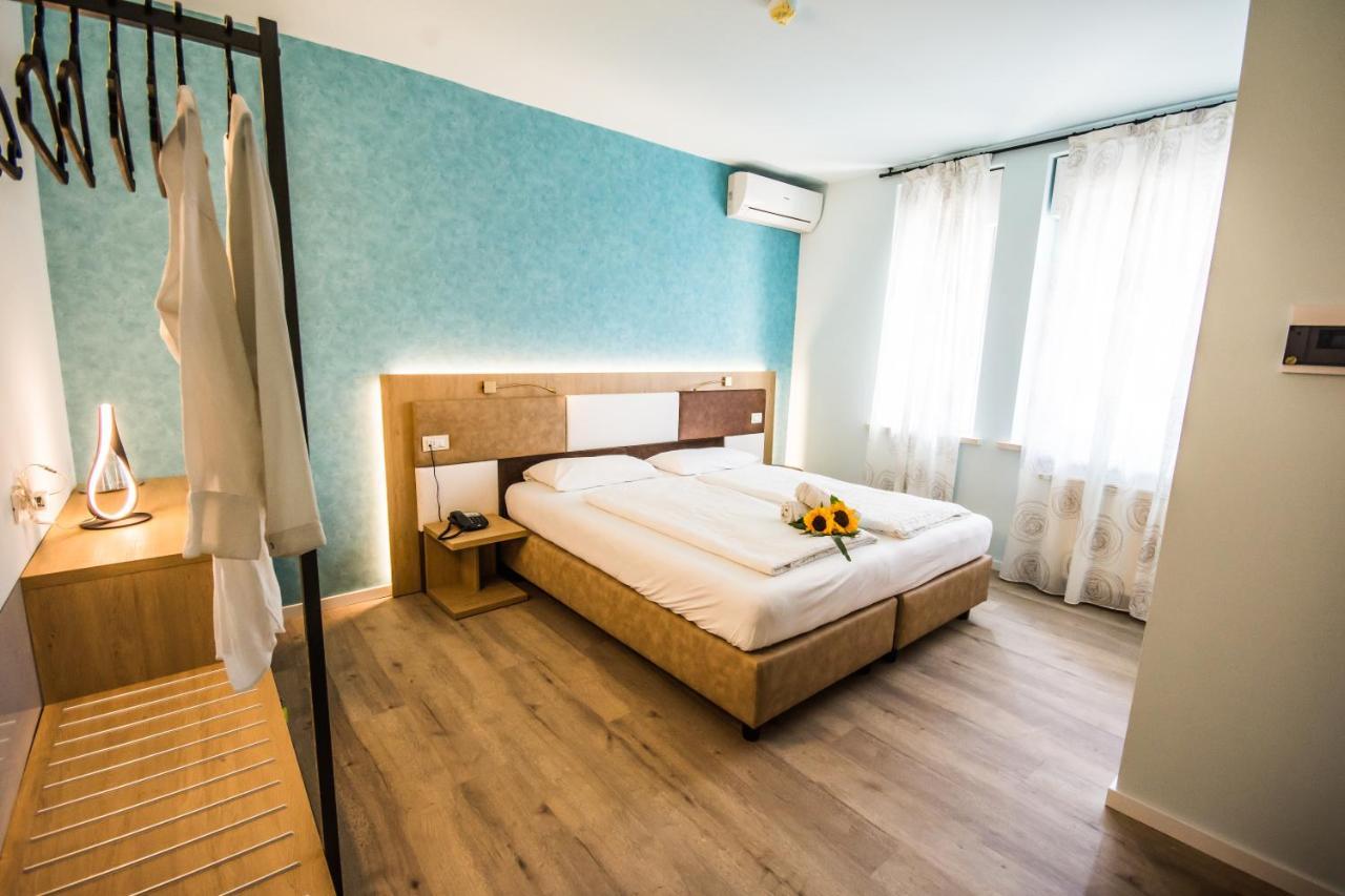 Hotel Eden Torri Del Benaco Εξωτερικό φωτογραφία