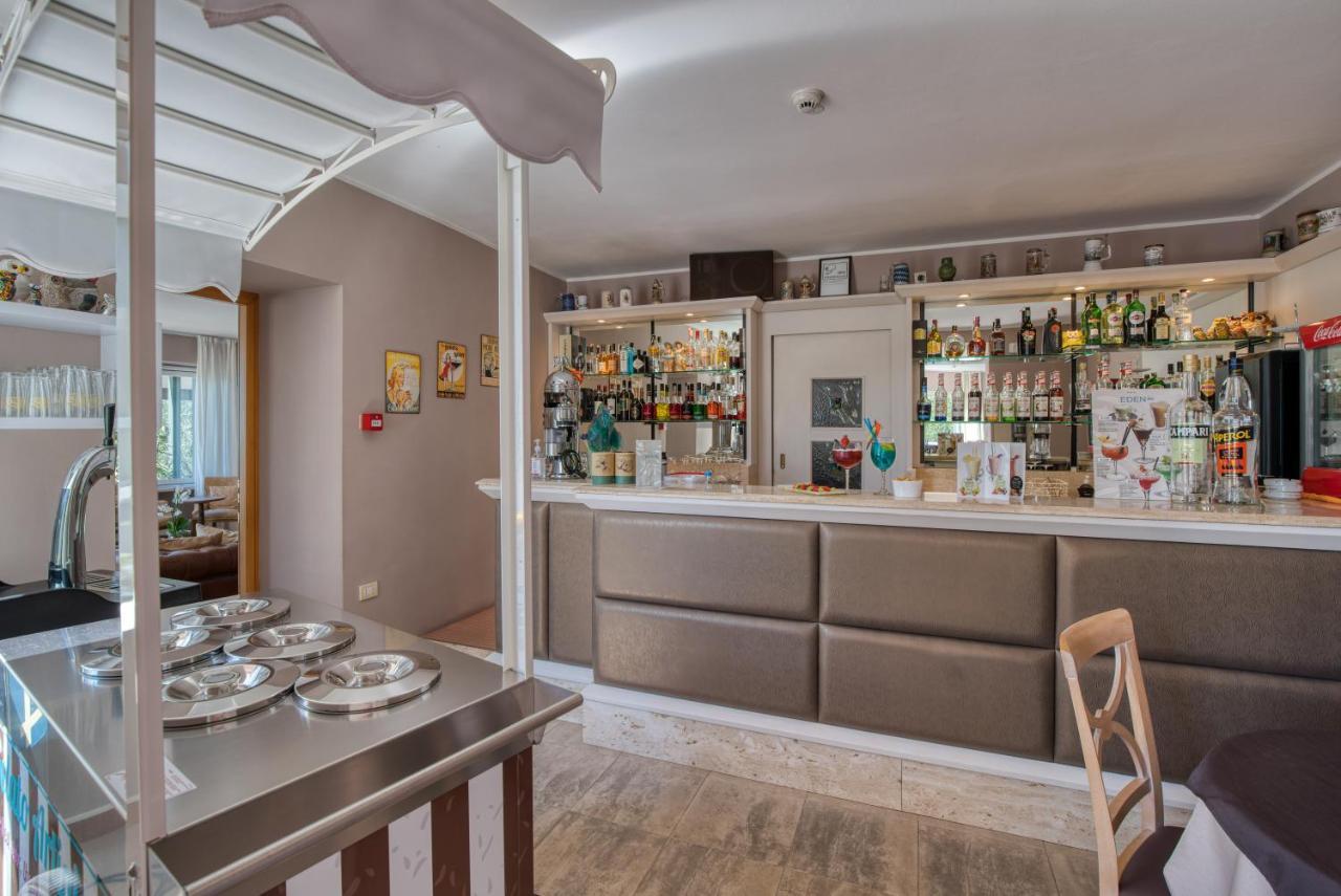 Hotel Eden Torri Del Benaco Εξωτερικό φωτογραφία